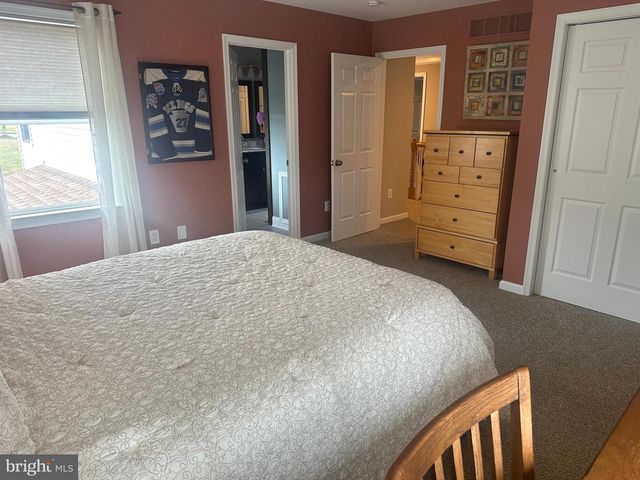 116 BRINKLEY DR, Sellersville, PA 18960