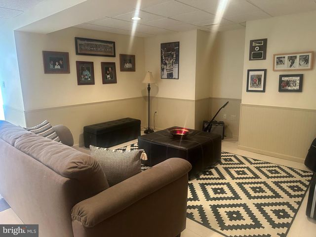 116 BRINKLEY DR, Sellersville, PA 18960