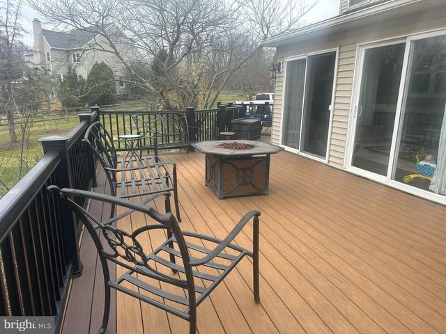 116 BRINKLEY DR, Sellersville, PA 18960