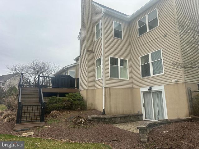 116 BRINKLEY DR, Sellersville, PA 18960