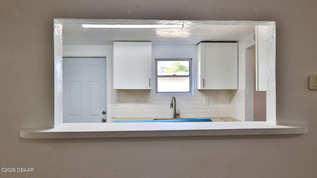 952 Glenwood Street, Daytona Beach, FL 32117