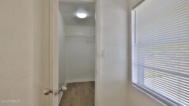 952 Glenwood Street, Daytona Beach, FL 32117