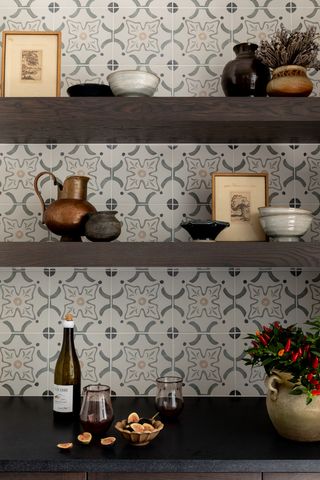 837 N Loomis Street, Naperville, IL 60563