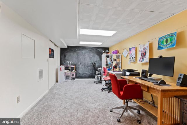 3321 GREEN ST, Harrisburg, PA 17110