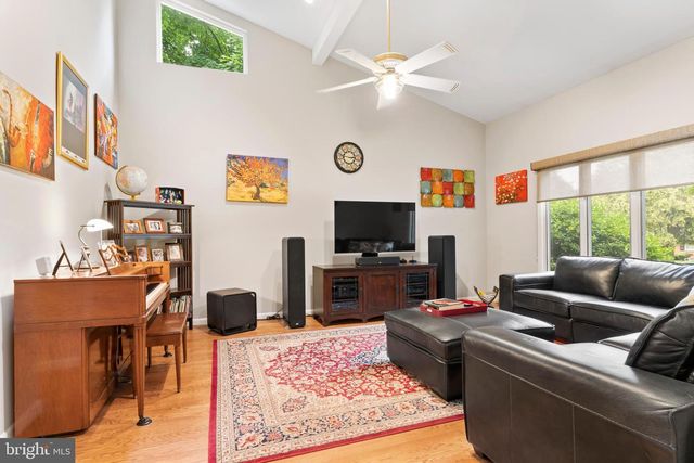 3321 GREEN ST, Harrisburg, PA 17110