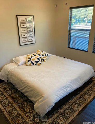 301 E WOODLAWN, San Antonio, TX 78212