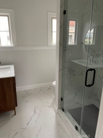 4467 Victoria Park 4467, Los Angeles, CA 90019