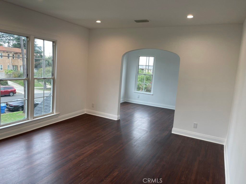 4467 Victoria Park 4467, Los Angeles, CA 90019