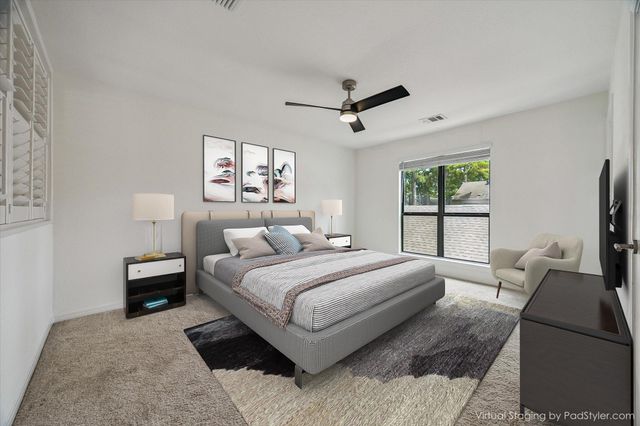 701 Bering Drive 402, Houston, TX 77057