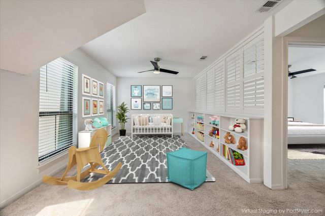 701 Bering Drive 402, Houston, TX 77057