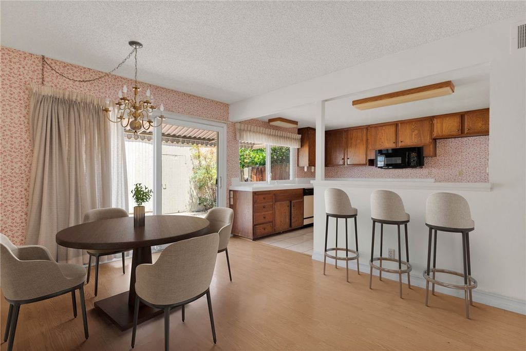 Image 16 of property listing at 10031 Delano, Cypress, CA 90630