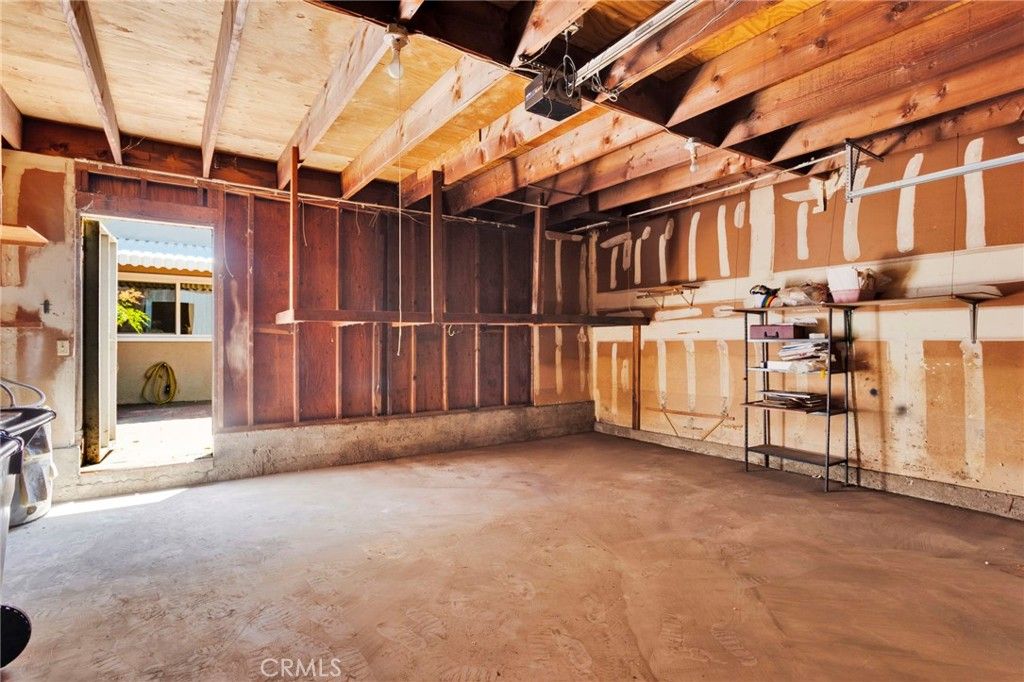 Image 44 of property listing at 10031 Delano, Cypress, CA 90630