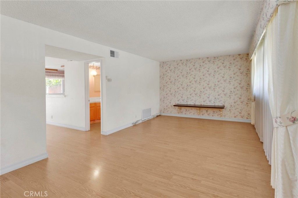 Image 9 of property listing at 10031 Delano, Cypress, CA 90630