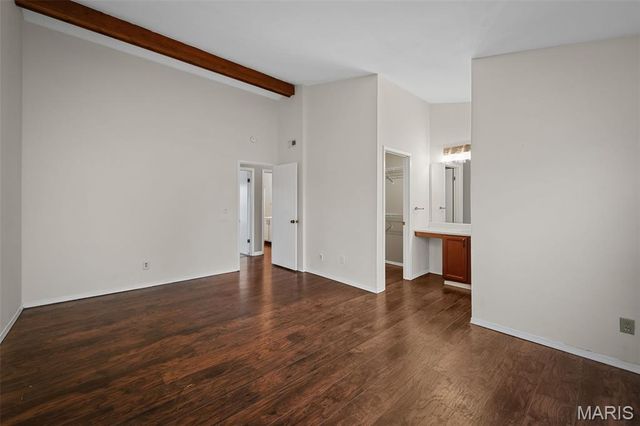 1042 Sugar Creek Court 8, St Peters, MO 63376