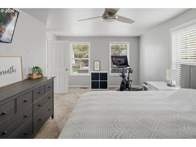 3597 Sw 32nd St, Redmond, OR 97756