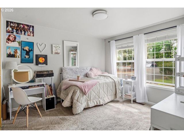 3597 Sw 32nd St, Redmond, OR 97756