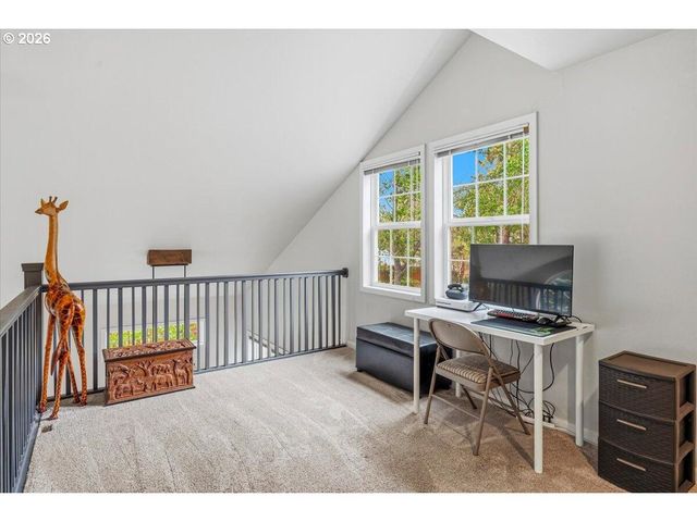 3597 Sw 32nd St, Redmond, OR 97756