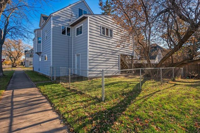 1301 Hughitt Ave, Superior, WI 54880
