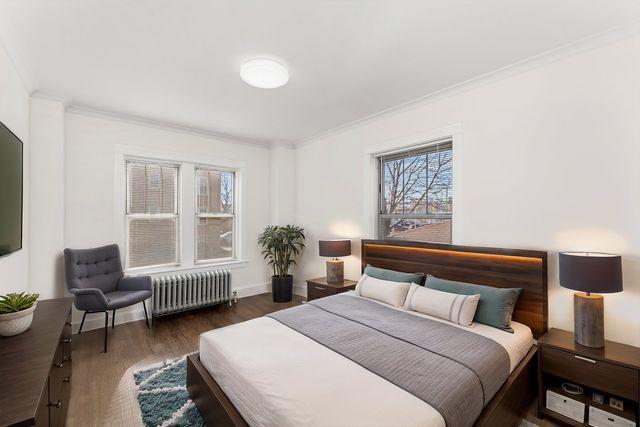 4744 W Roscoe Street 2, Chicago, IL 60641