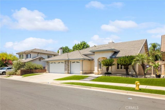 1847 Newcastle, San Dimas, CA 91773