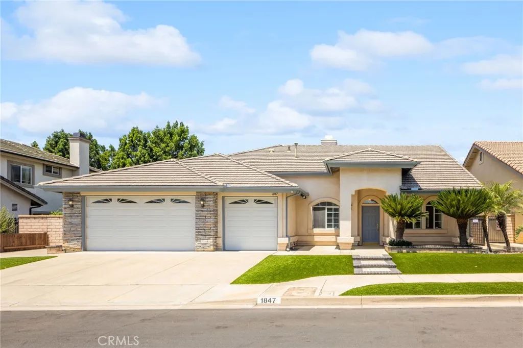 1847 Newcastle, San Dimas, CA 91773