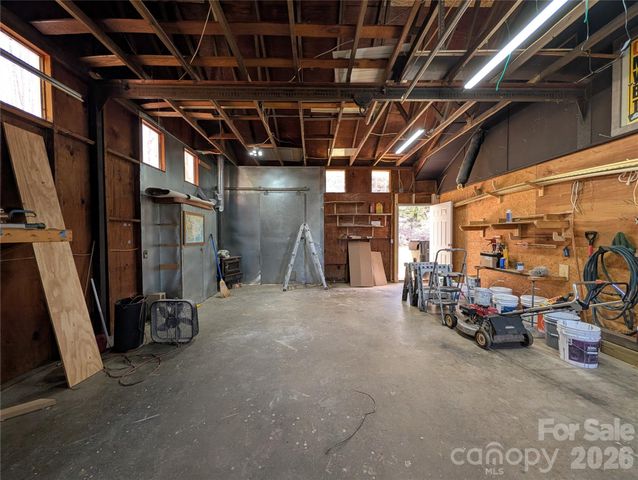 945 Summers Road, Valdese, NC 28690
