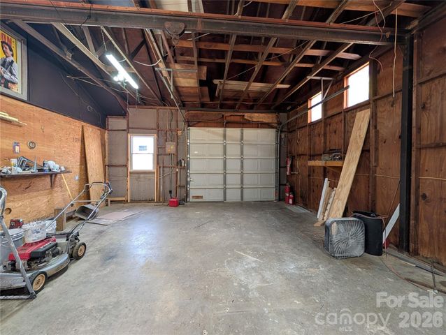 945 Summers Road, Valdese, NC 28690
