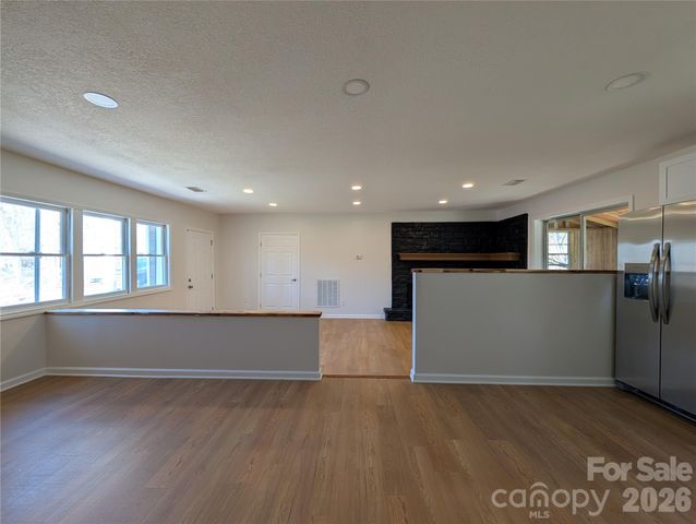 945 Summers Road, Valdese, NC 28690
