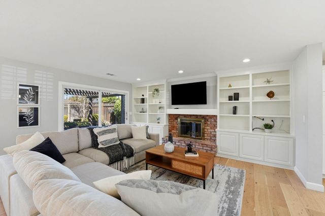 1657 Trona Way, San Jose, CA 95125