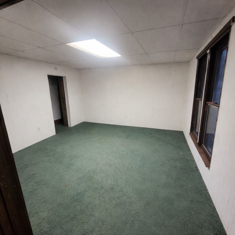 Image 6 of property listing at 620 E Noleman Street, Centralia, IL 62801