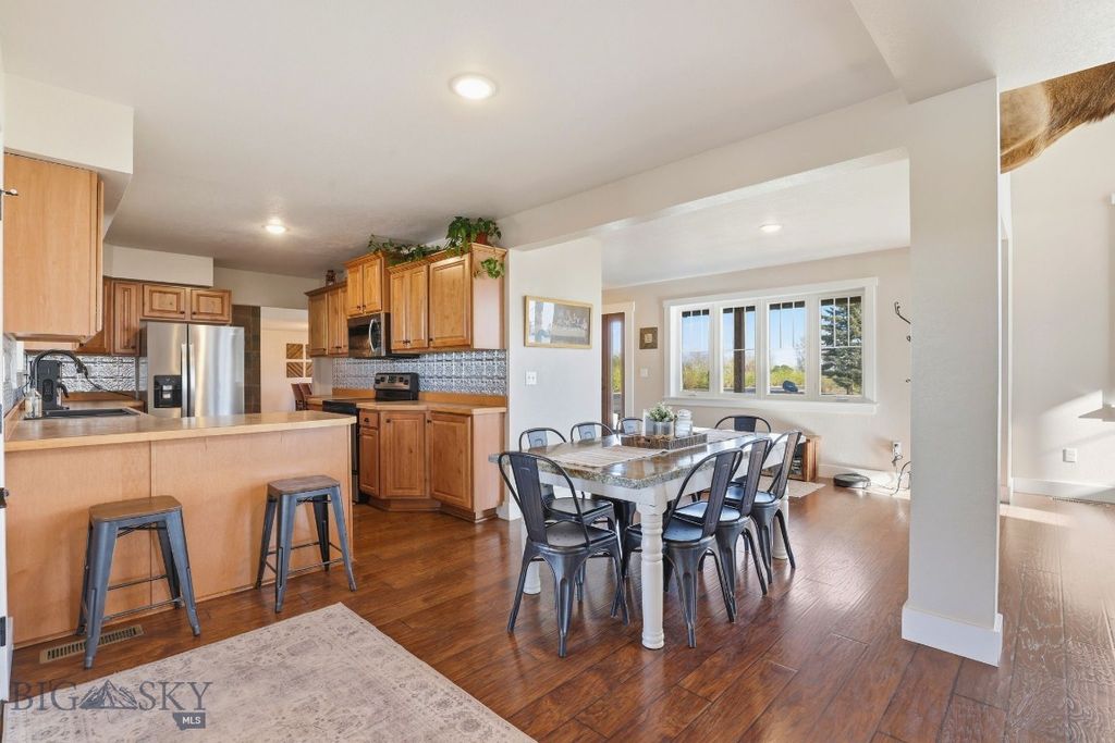 646 Hulbert Road W, Bozeman, MT 59718 photo 13