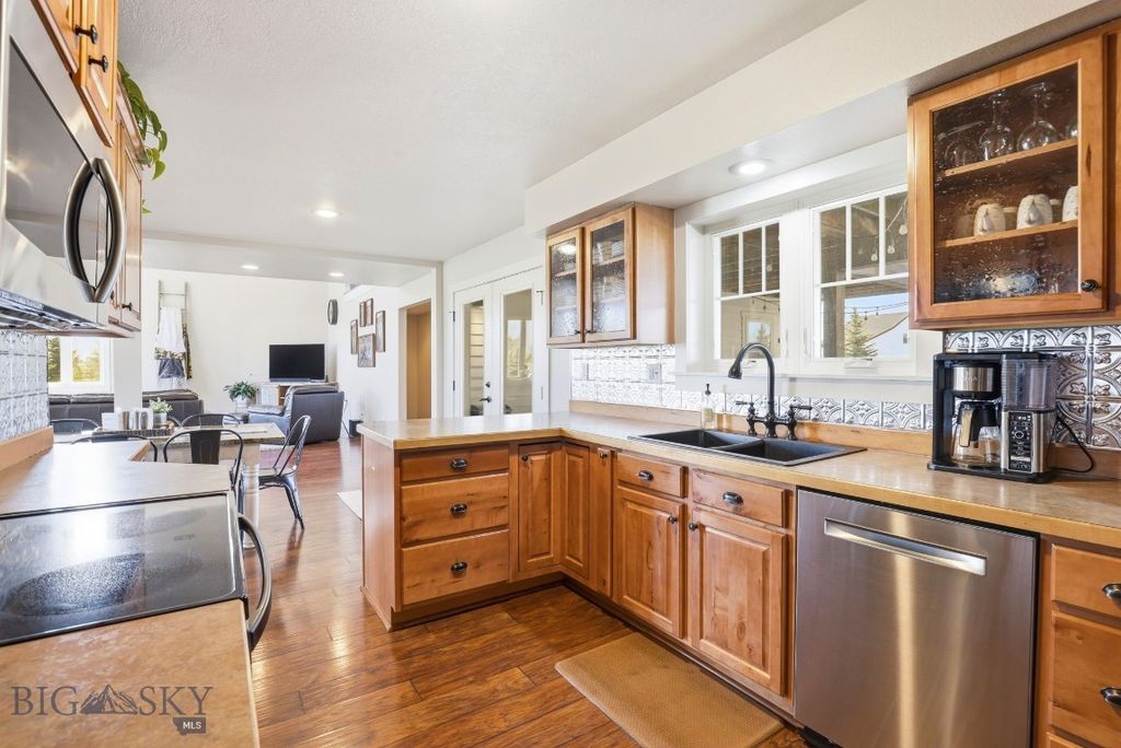 646 Hulbert Road W, Bozeman, MT 59718 photo 15