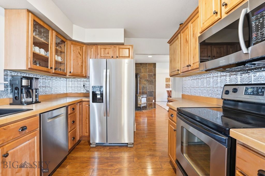 646 Hulbert Road W, Bozeman, MT 59718 photo 16