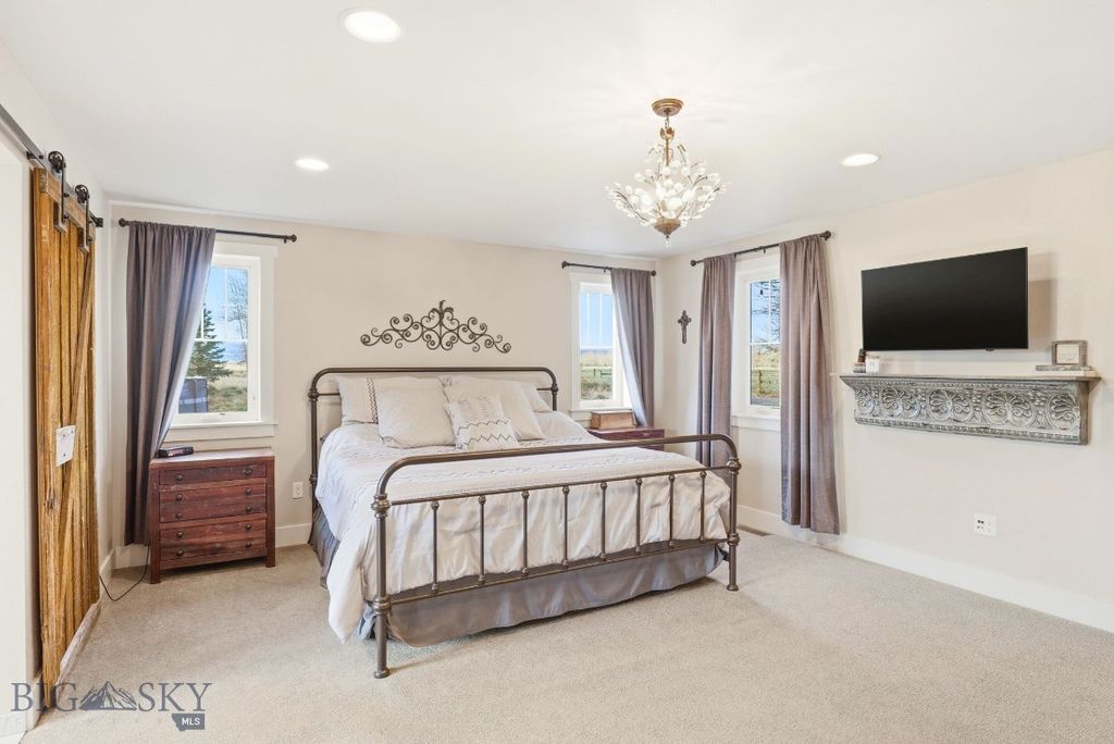 646 Hulbert Road W, Bozeman, MT 59718 photo 27