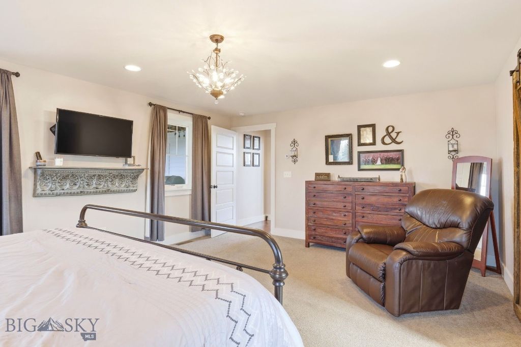 646 Hulbert Road W, Bozeman, MT 59718 photo 28