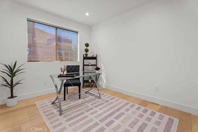 4322 N SERENE Place, Studio City, CA 91604