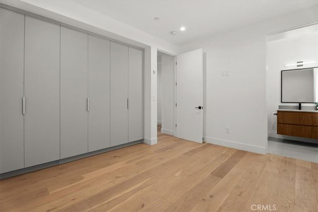 4322 N SERENE Place, Studio City, CA 91604