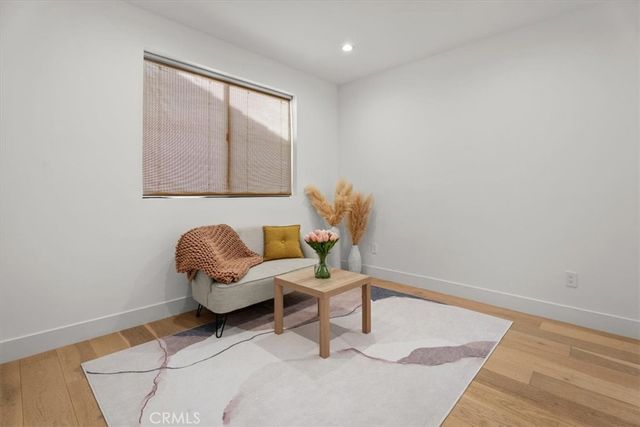 4322 N SERENE Place, Studio City, CA 91604