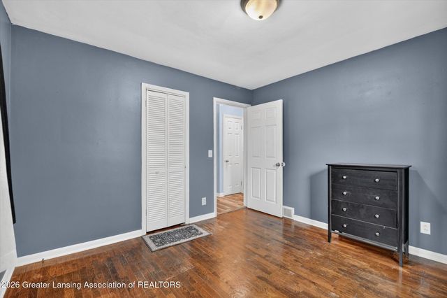 3216 Young Avenue, Lansing, MI 48906