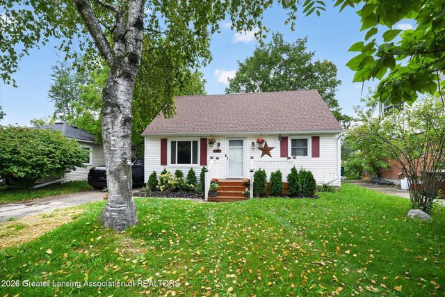 3216 Young Avenue, Lansing, MI 48906
