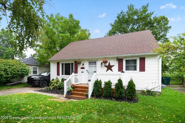 3216 Young Avenue, Lansing, MI 48906