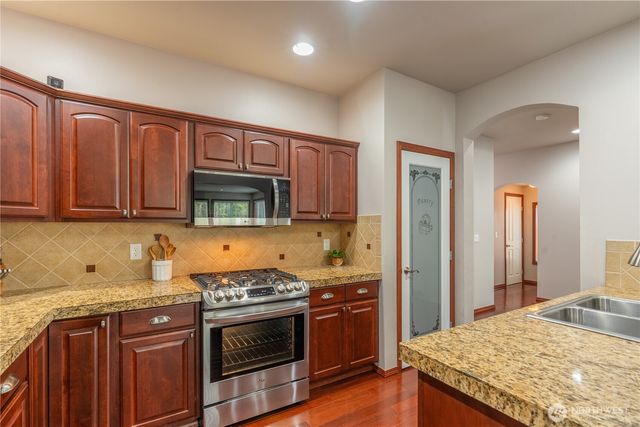 35087 S 41st Pl, Auburn, WA 98001