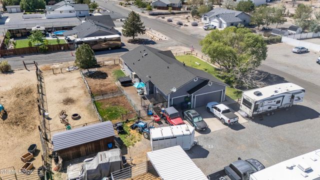 1405 Buckboard Way, Fernley, NV 89408