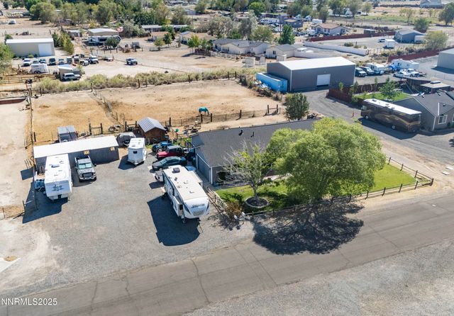 1405 Buckboard Way, Fernley, NV 89408