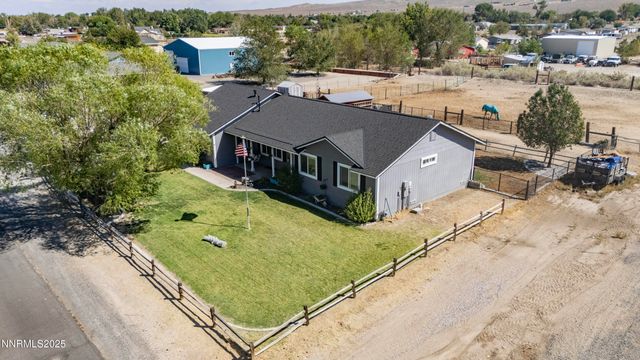 1405 Buckboard Way, Fernley, NV 89408