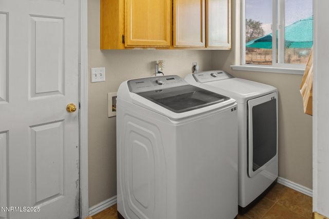 1405 Buckboard Way, Fernley, NV 89408