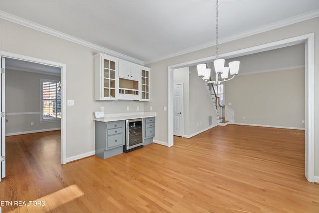 8950 Isherwood Lane, Knoxville, TN 37922