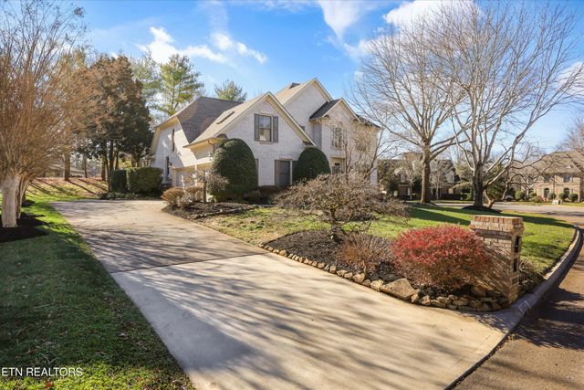 8950 Isherwood Lane, Knoxville, TN 37922