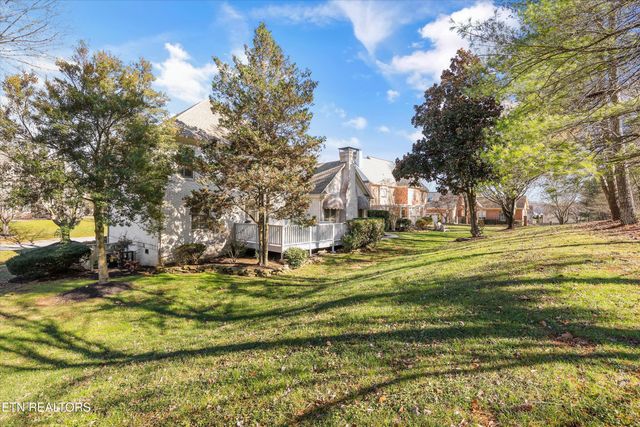 8950 Isherwood Lane, Knoxville, TN 37922