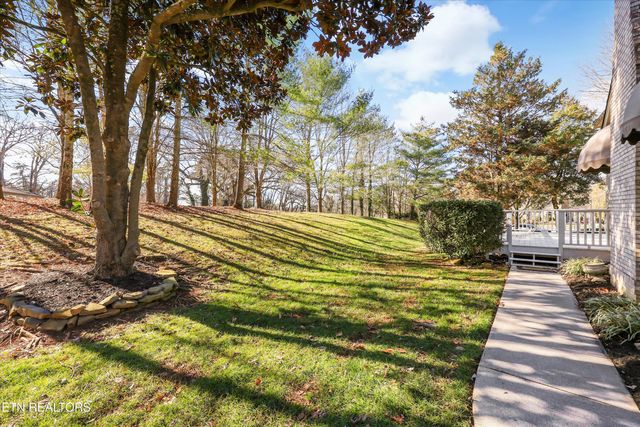 8950 Isherwood Lane, Knoxville, TN 37922